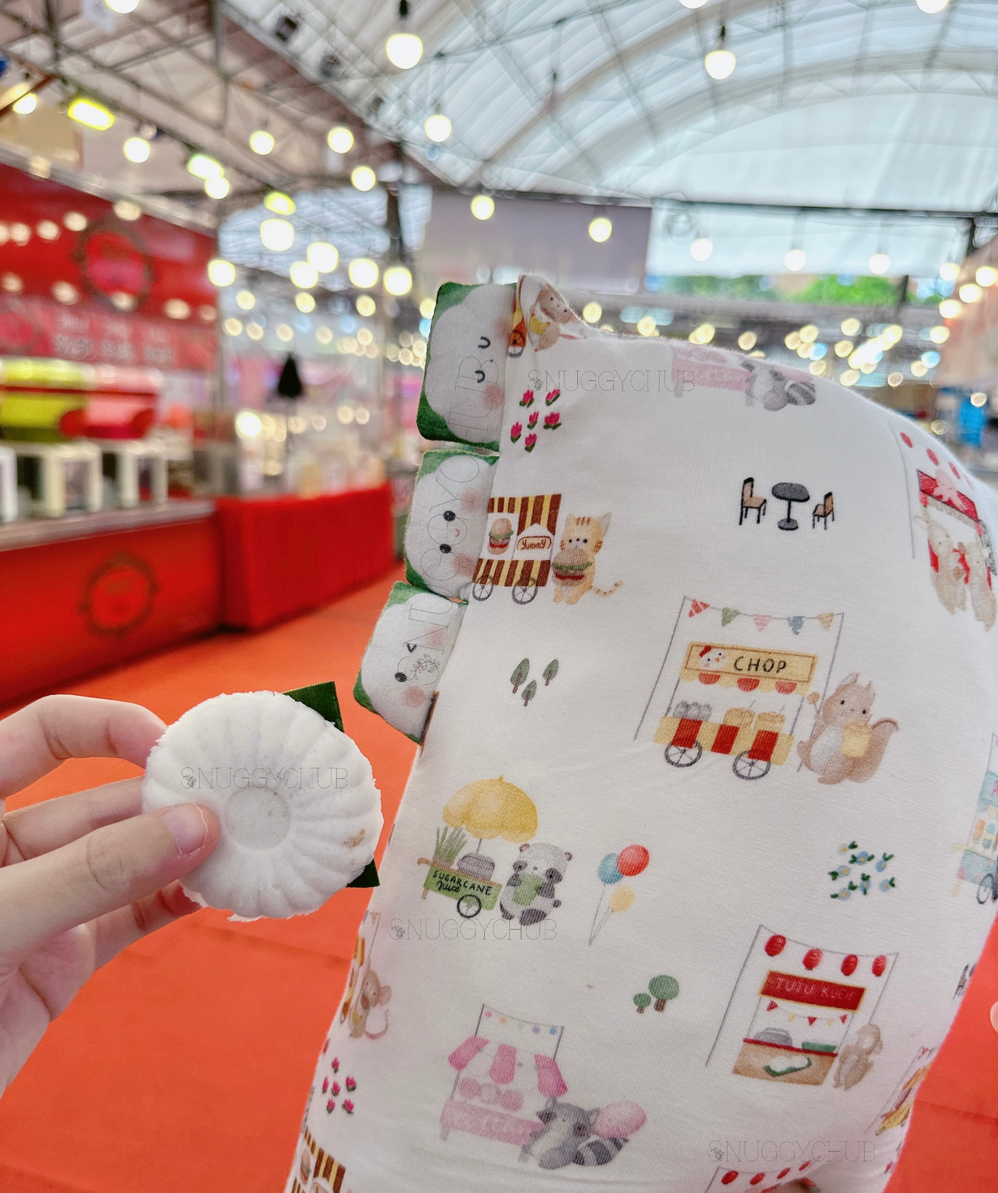 Pasar Malam Foods stall (Tutu Kueh sides)